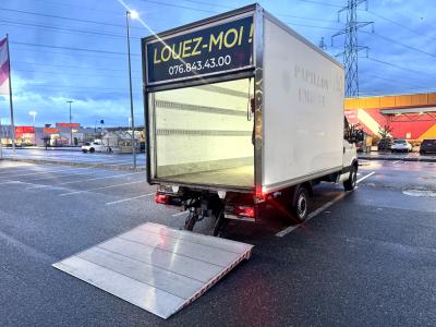 Iveco Daily hayon élévateur