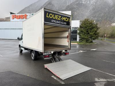 Iveco Daily hayon élévateur