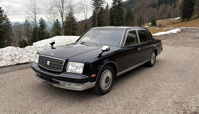 Toyota Century