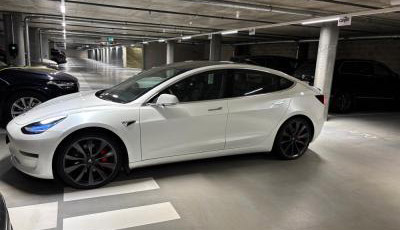 Tesla 3 Performance