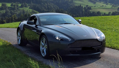 Aston-Martin V8 Vantage 4.7