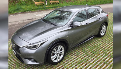 Infiniti Q 30